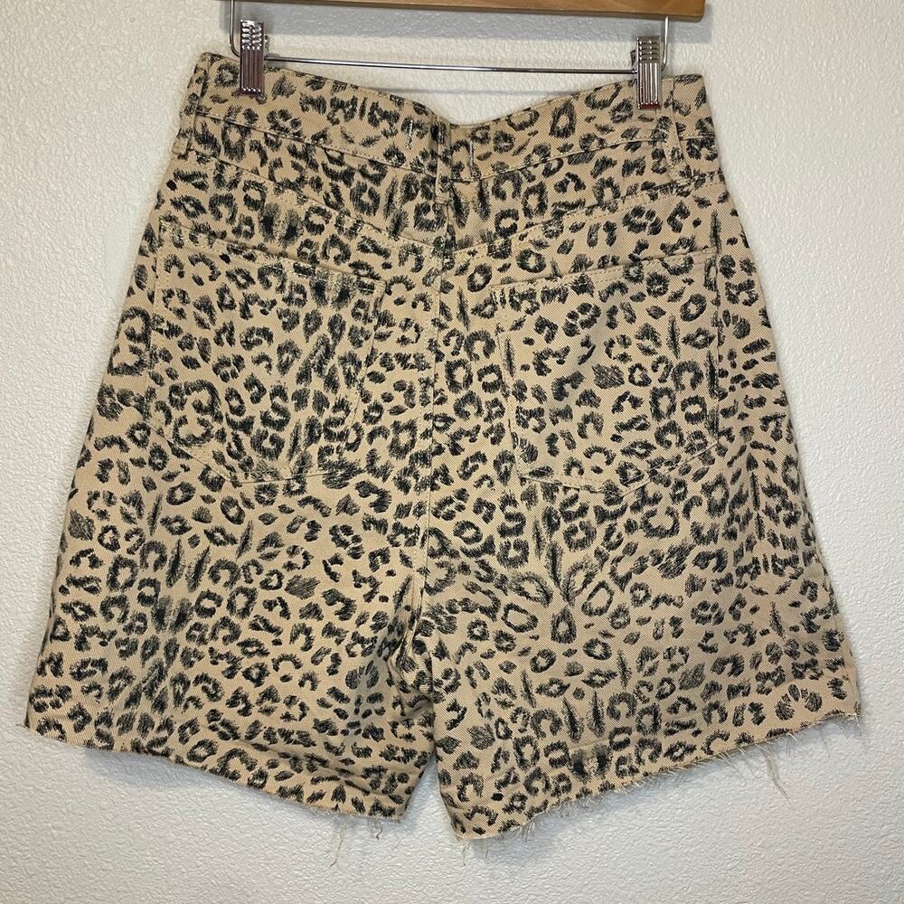 Free People We The Free Dog Town Cheetah Print High Waisted Boho Shorts Size 30 - Picture 3 of 14